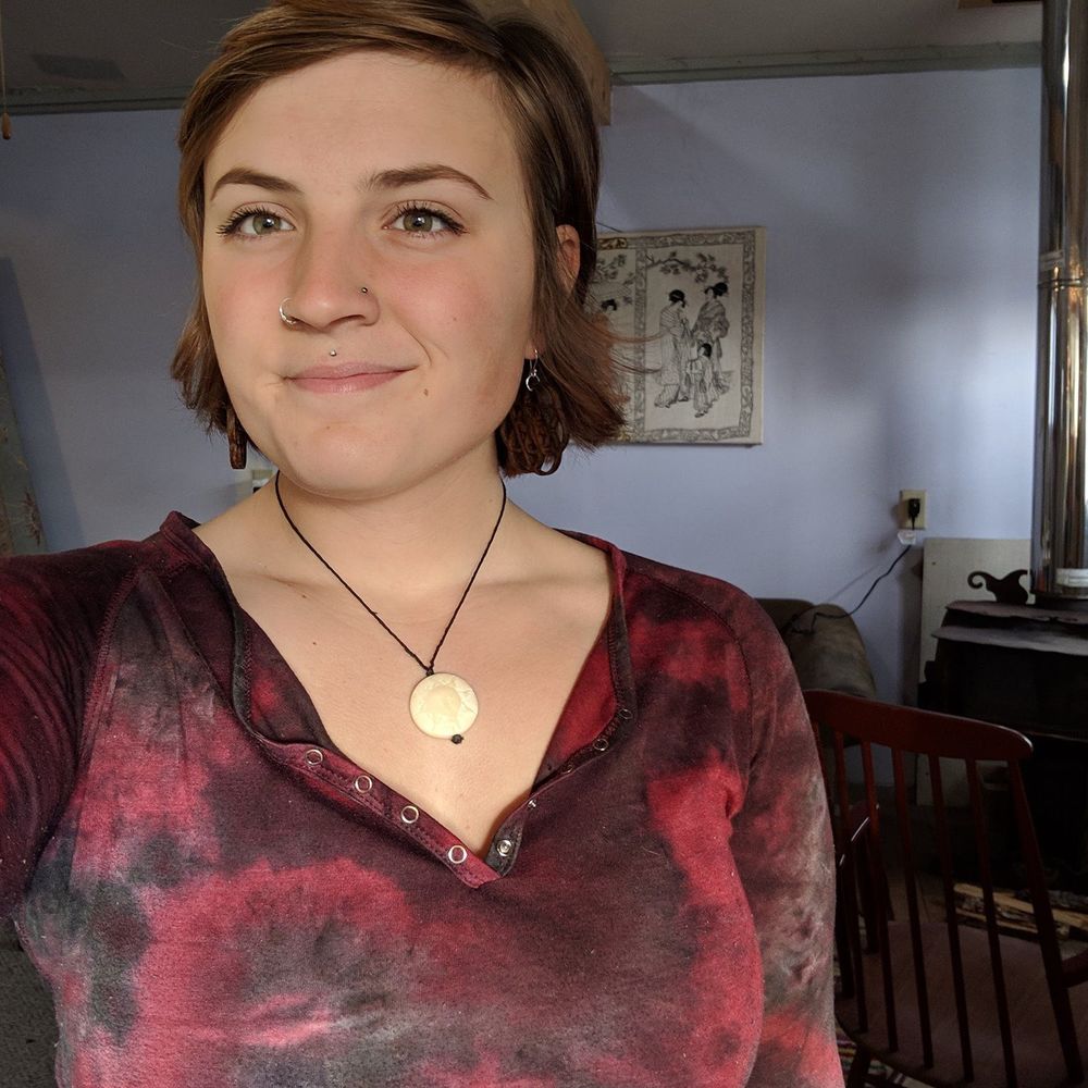 Meet your Posher, Emily